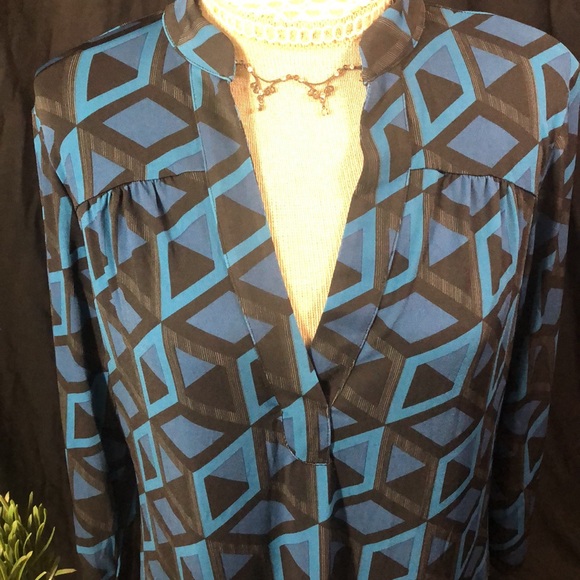 Banana Republic Shift Dress Med blue/black geometric pattern office to dinner - Picture 2 of 7